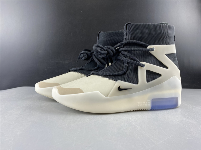 Nike Air Fear of God 1 String The Question AR4237-902