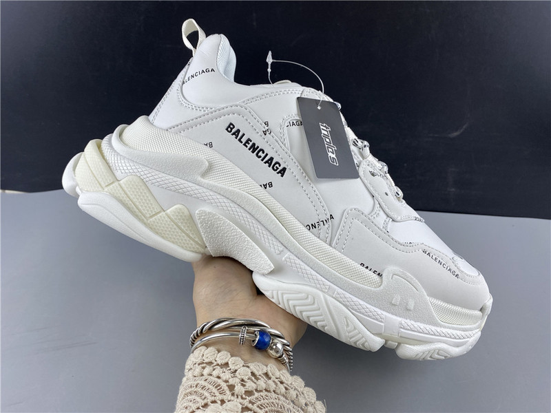 Ba*len*cia*ga triple s sneakers (white with logo) 524039 w06e2 2021
