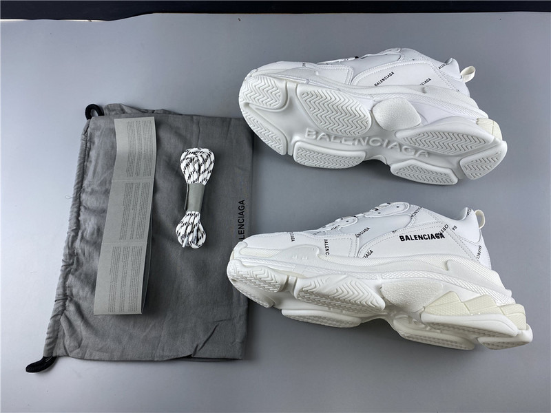 Ba*len*cia*ga triple s sneakers (white with logo) 524039 w06e2 2021
