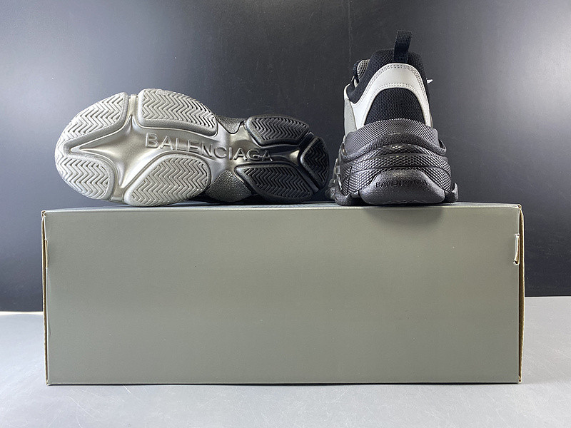 BALENCIAGE TRIPLE S TRAINER 483546 W06F1 0841