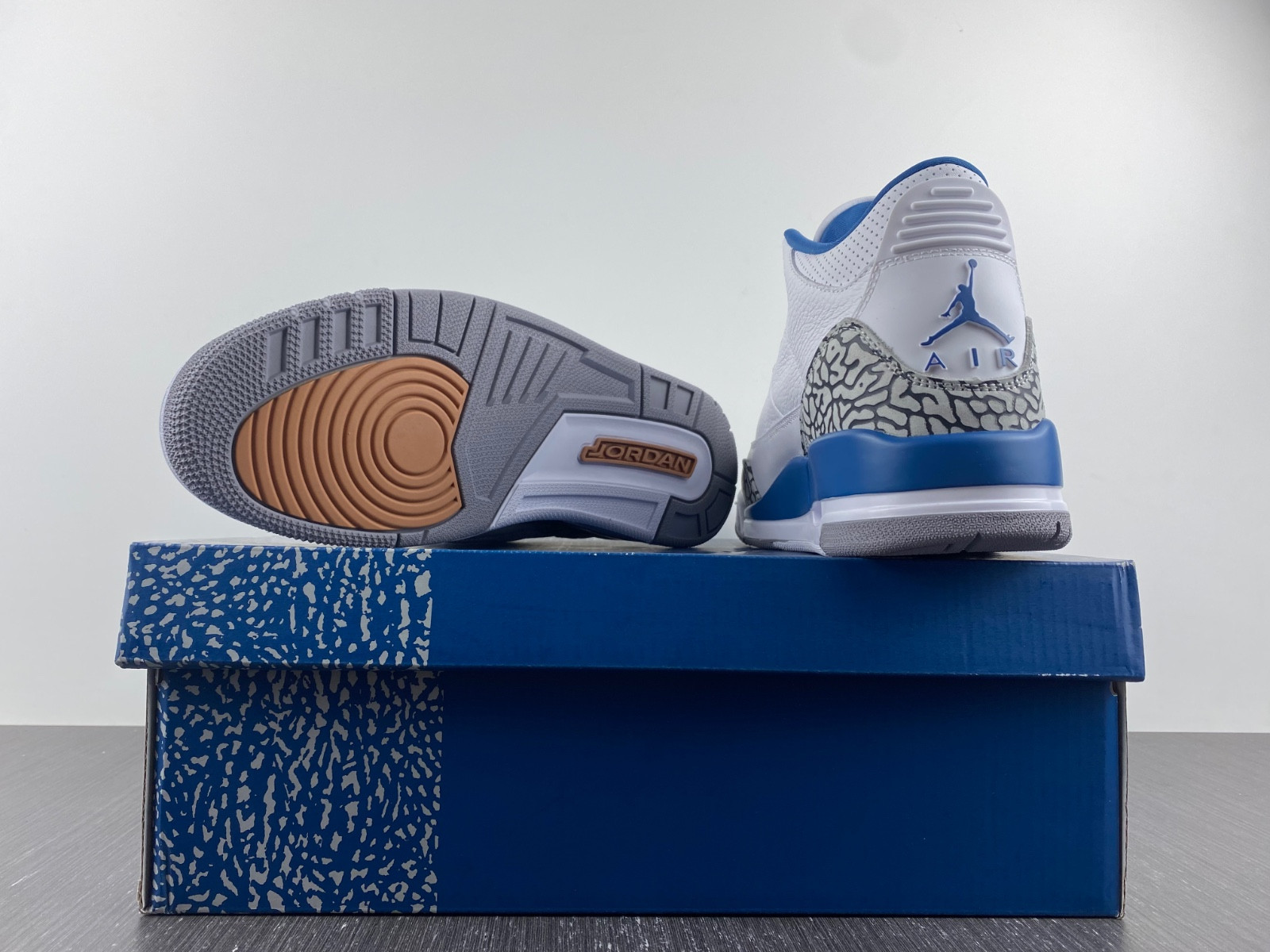 Air Jordan 3 "Wizards PE" CT8532-148