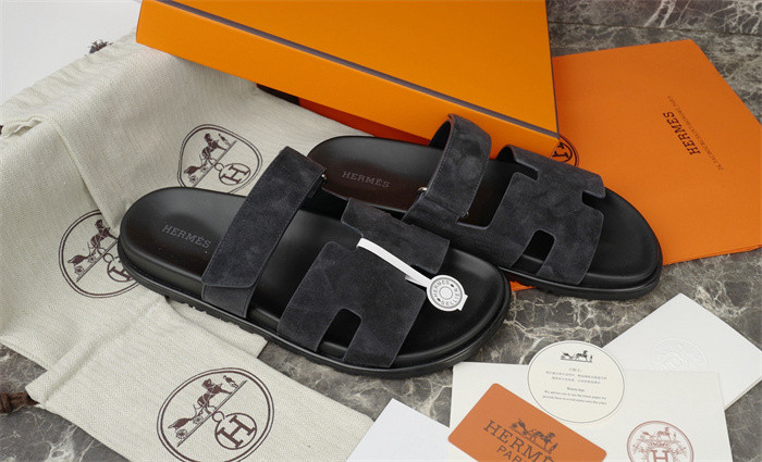 H*rmes Sandals