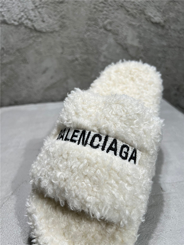 BALENCIAGA SLIDES