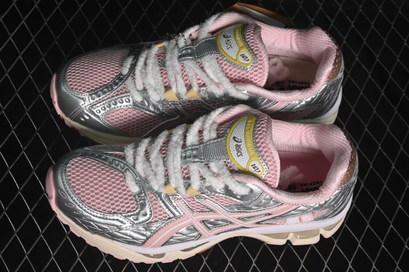 Asics Vandy the Pink Gel-Nimbus 10.1 Strawberry Cream 1203A865-702