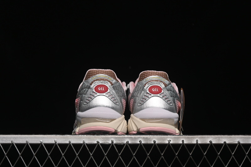 Asics Vandy the Pink Gel-Nimbus 10.1 Strawberry Cream 1203A865-702
