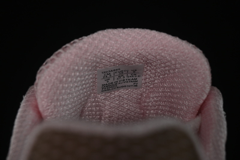 Asics Vandy the Pink Gel-Nimbus 10.1 Strawberry Cream 1203A865-702