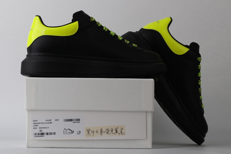 ALEXANDER MCQUEEN SNEAKER