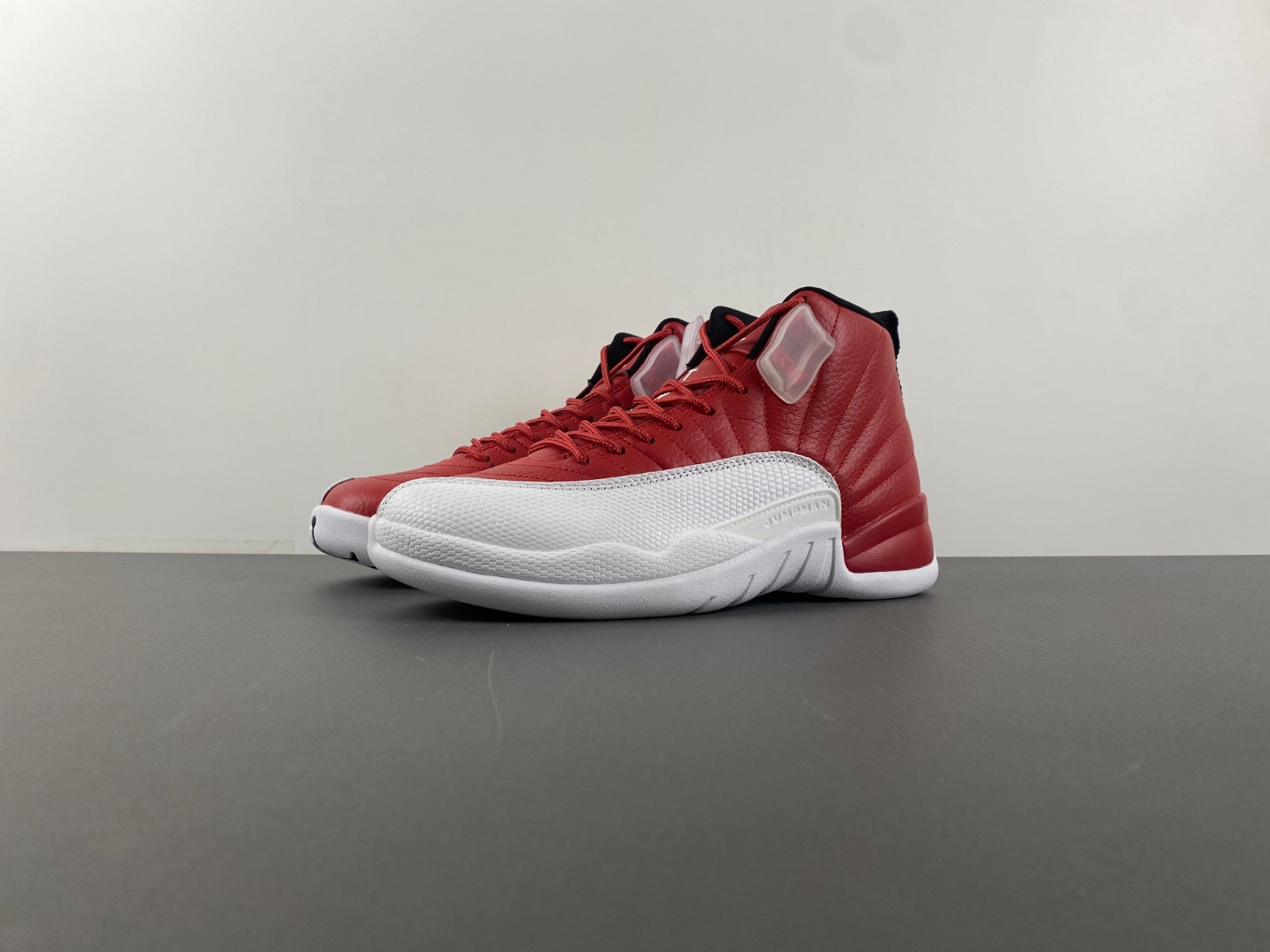 Air Jordan 12 Retro ''Gym Red'' 130690-600