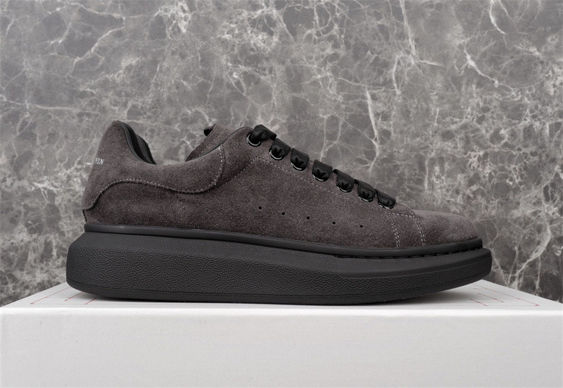 ALEXANDER MCQUEEN SNEAKER