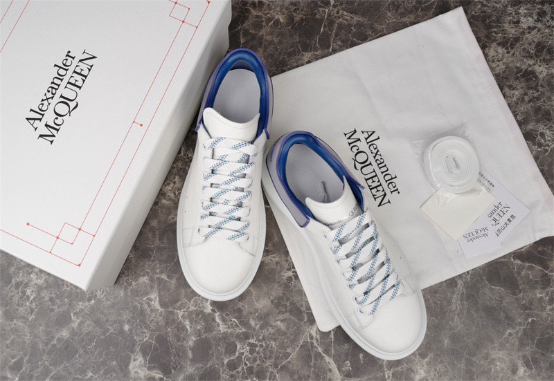 ALEXANDER MCQUEEN SNEAKER