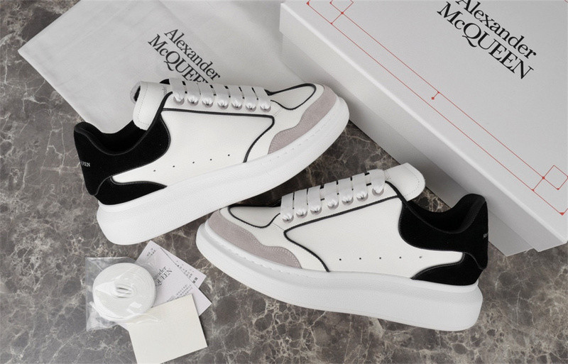 ALEXANDER MCQUEEN SNEAKER