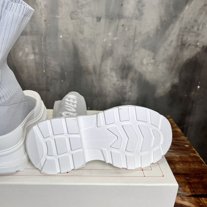 Alexander McQueen Tread sock-style boots