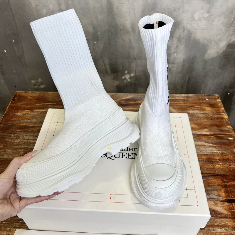 Alexander McQueen Tread sock-style boots