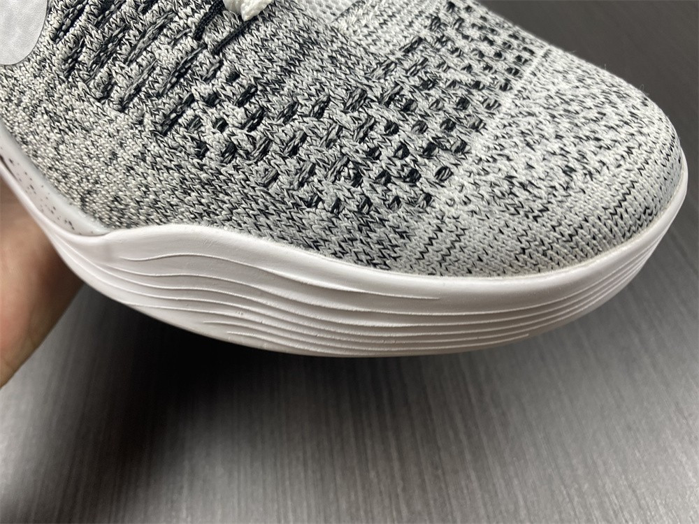 NIKE ZOOM KOBE 9 ELITE LOW XDR 