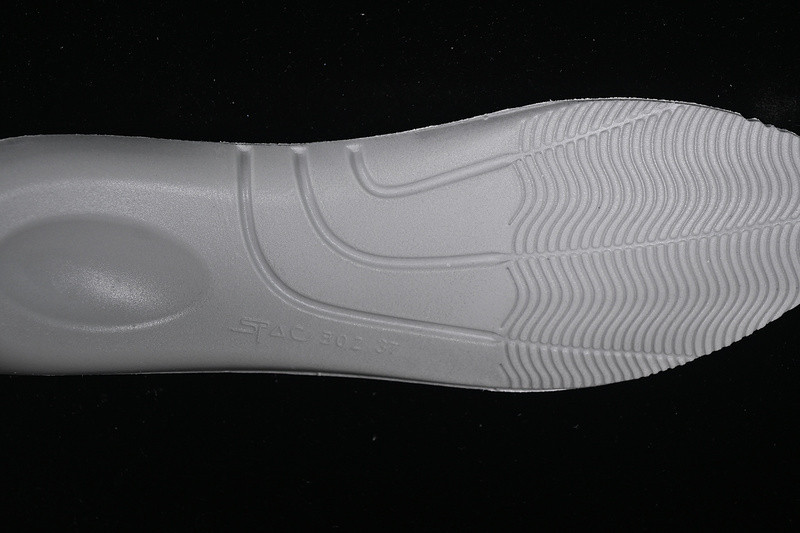 ALEXANDER MCQUEEN SNEAKER