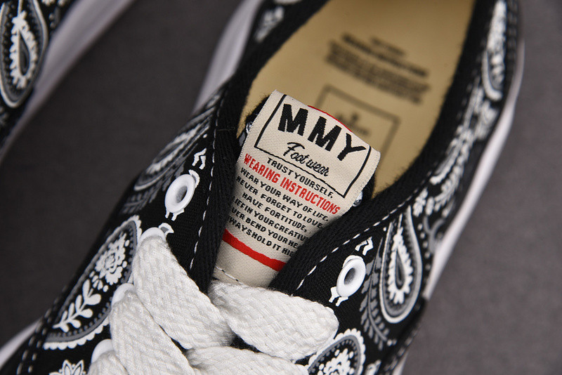 Ma*s*n mihara sneakers