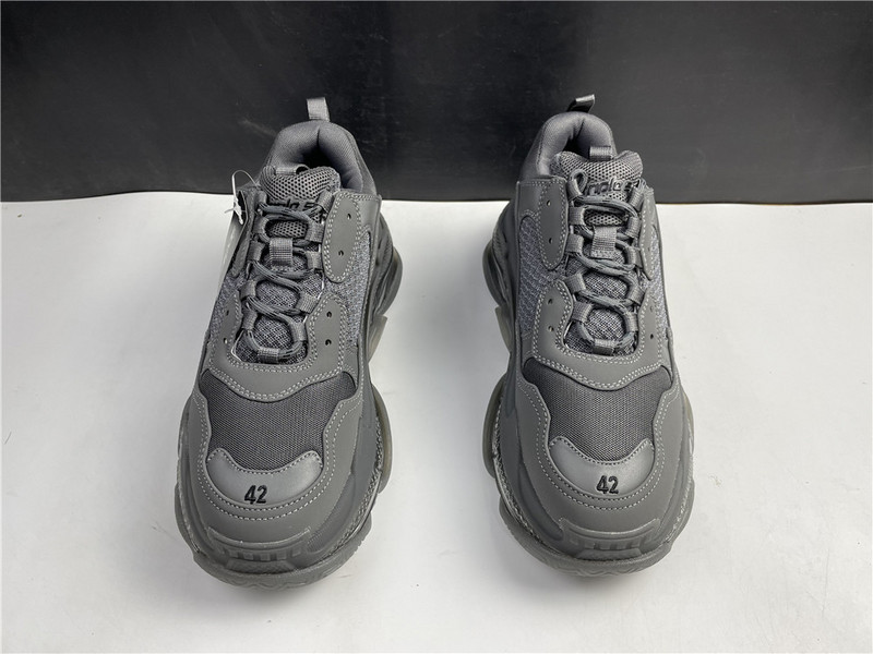 Ba*len*cia*ga dark gray sneaker 5341624 w2ga1 1801