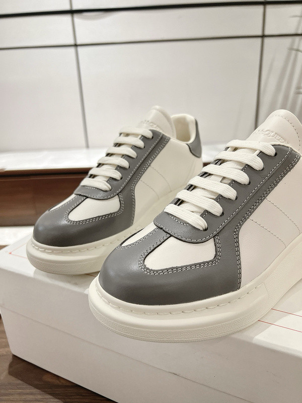 ALEXANDER MCQUEEN SNEAKER