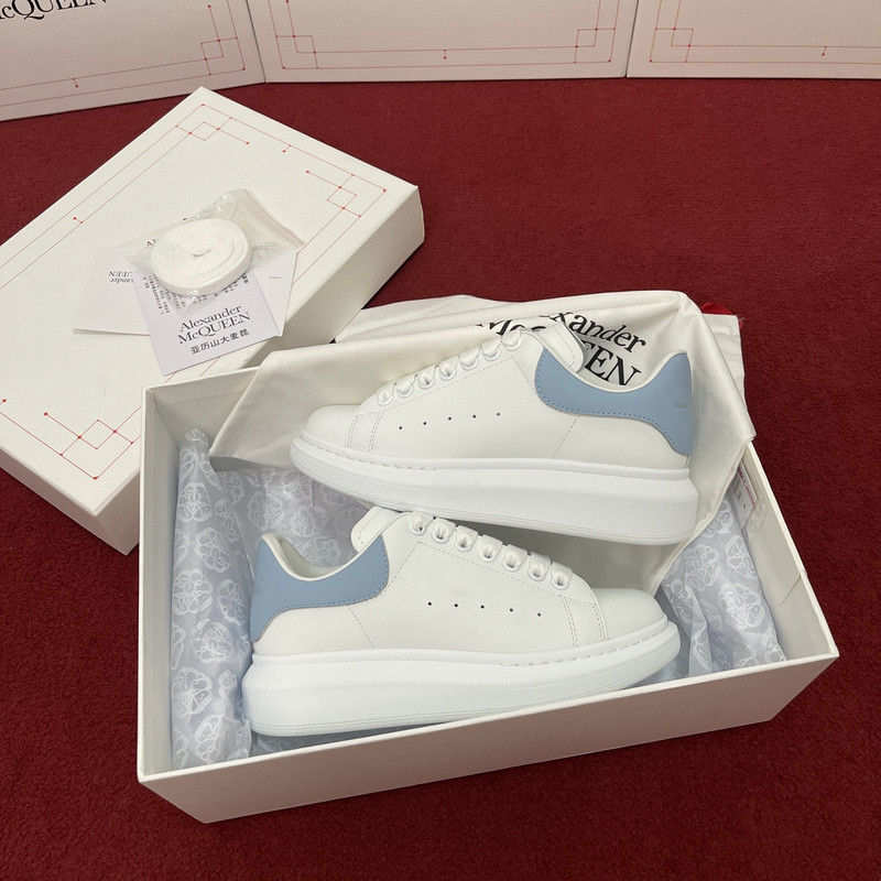 ALEXANDER MCQUEEN SNEAKER