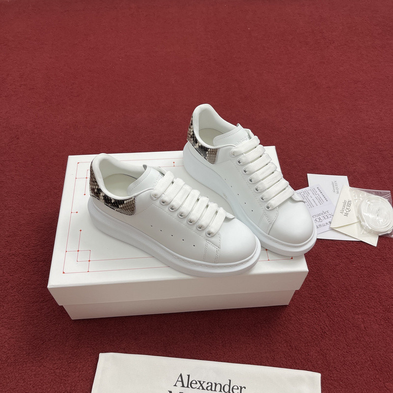 ALEXANDER MCQUEEN SNEAKER