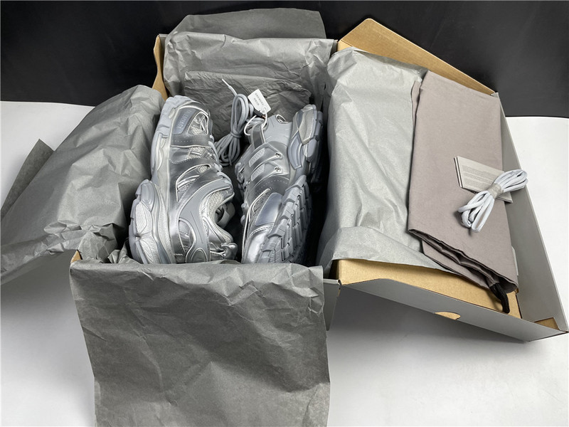 Ba*len*cia*ga track trainer 542023-w2fs3-8100