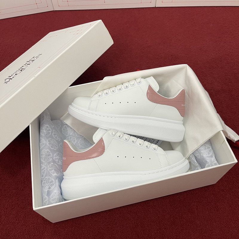 ALEXANDER MCQUEEN SNEAKER