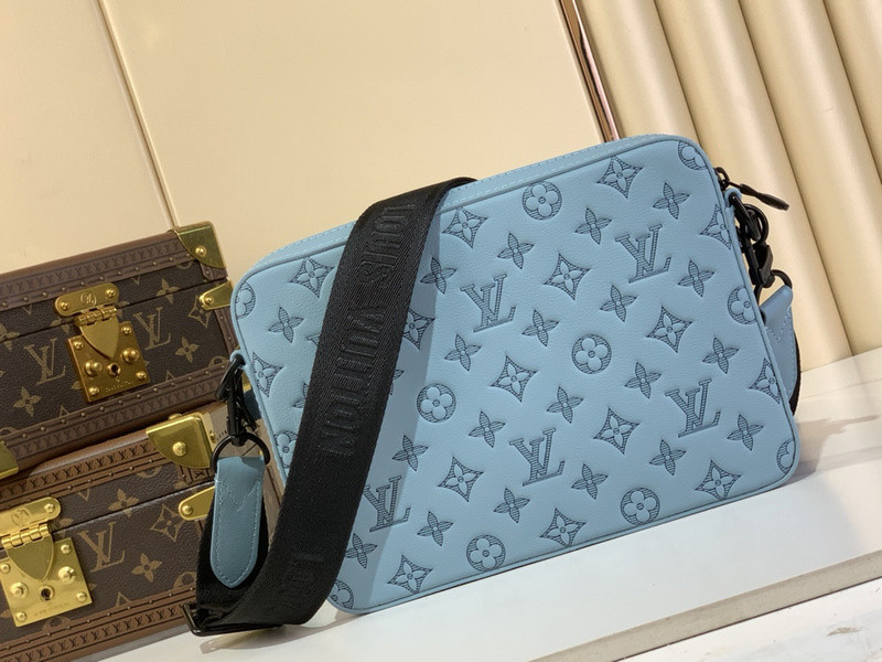 Louis Vuitton Trio Jm messenger