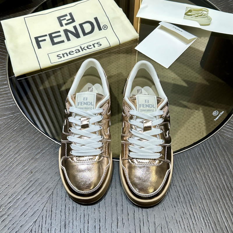 FENDI SNEAKERS