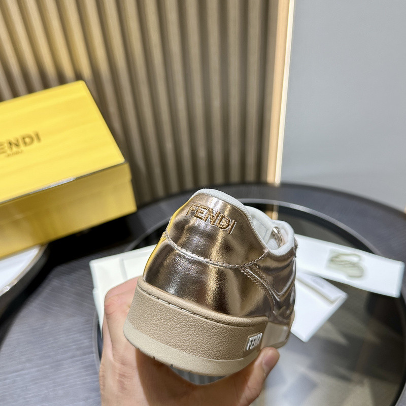 FENDI SNEAKERS