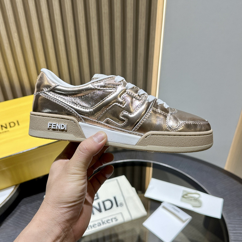 FENDI SNEAKERS