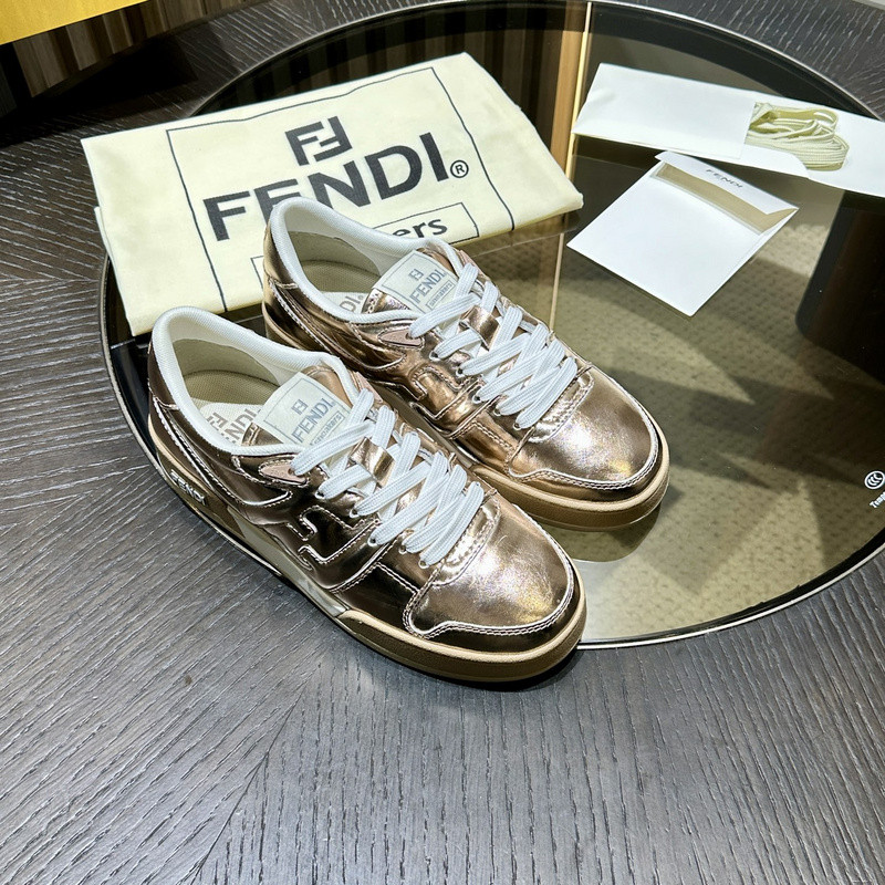 FENDI SNEAKERS
