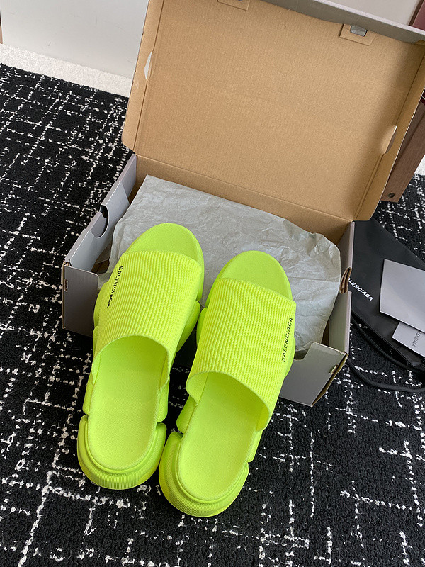 BALENCIAGA SLIDES