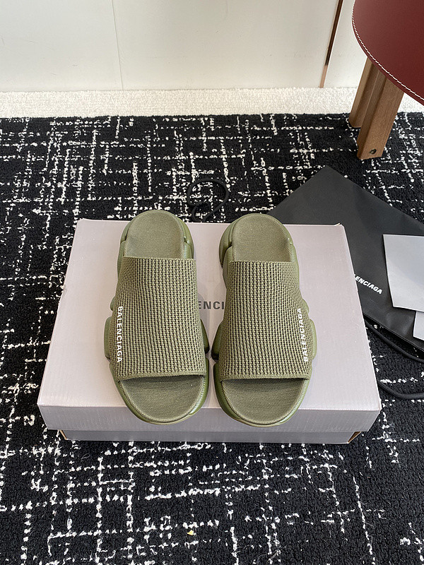 BALENCIAGA SLIDES