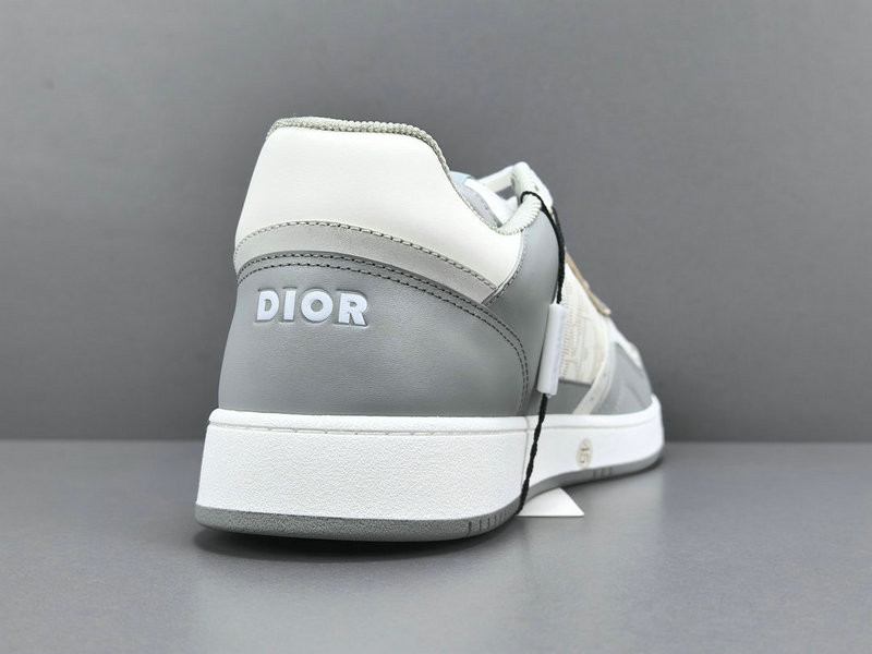 DIOR SNEAKERS