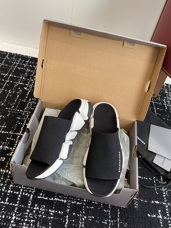 BALENCIAGA SLIDES