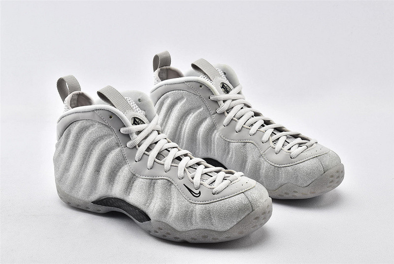 Nike Air Foamposite One AA3963 106