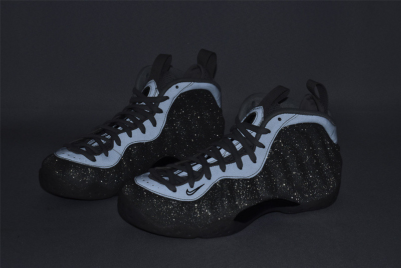 Nike Air Foamposite One AA3963 106