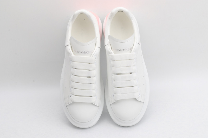 ALEXANDER MCQUEEN SNEAKER