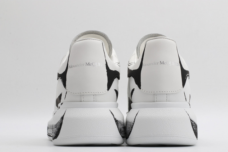 ALEXANDER MCQUEEN SNEAKER