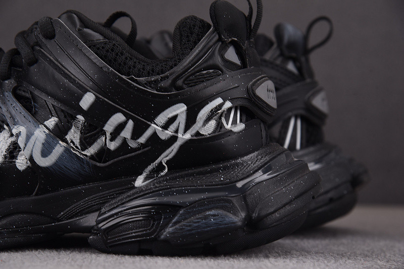 Ba*len*cia*ga track 542436 wtrhw 1090