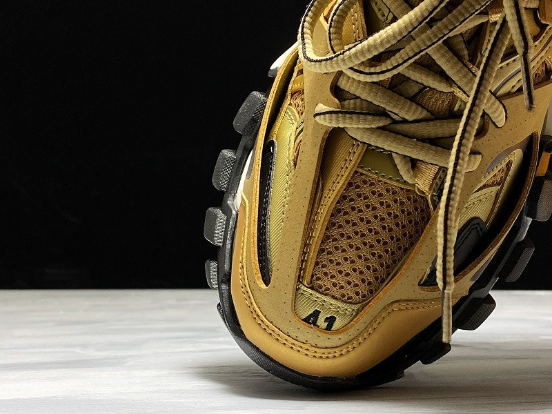 Ba*len*cia*ga tess s. gomma trek low top sneakers (gold) 542023 w2cd1 8000