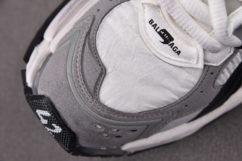 Ba*len*cia*ga runner 677403-w3rb5-9012