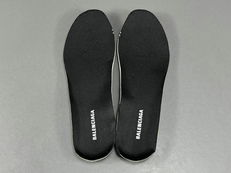 Ba*len*cia*ga runner 772767-w3rbw-9155