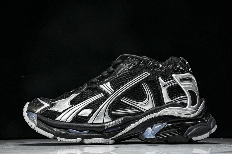 Balenciaga Runner 772767-W3RNY 0322