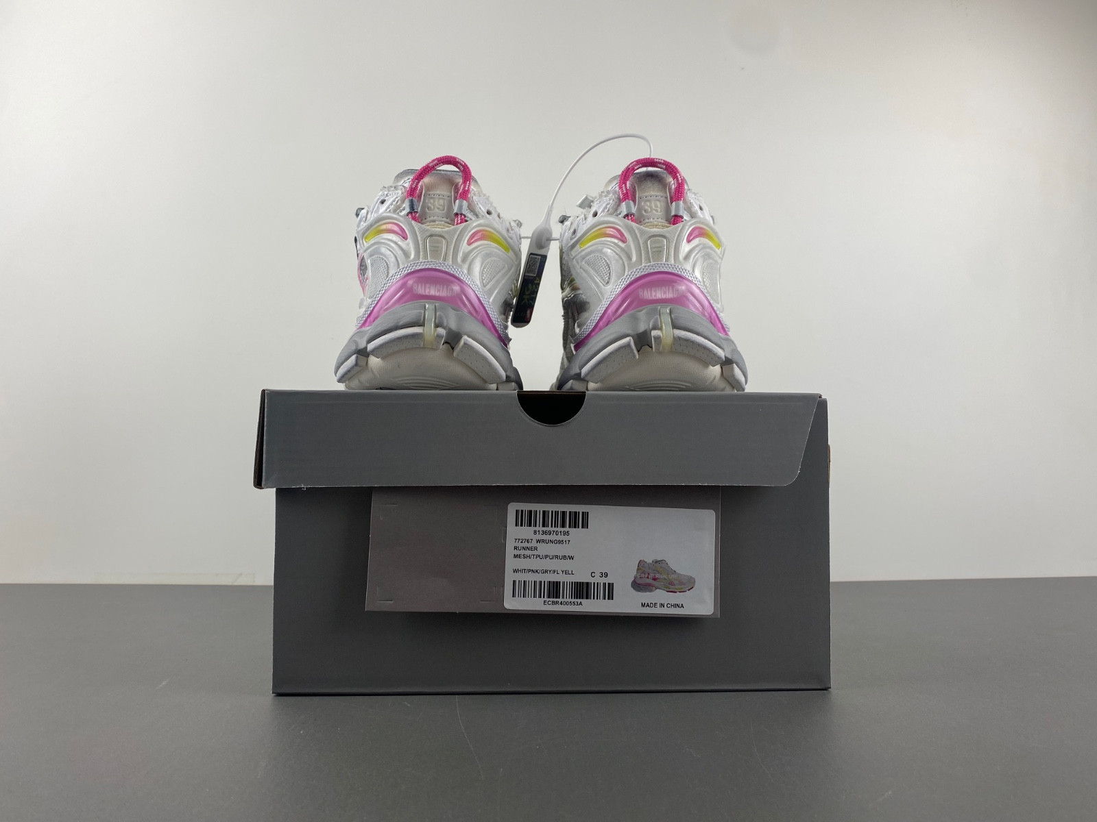 Balenciaga Runner 772767-WRUNG 9517