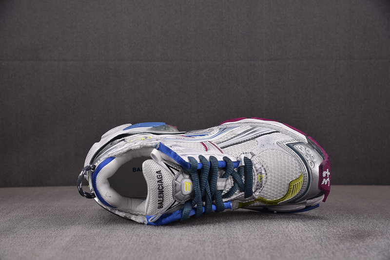 Balenciaga Runner 772774-W3RNY-6120