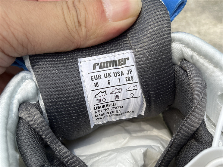 Balenciaga Runner 772774-W3RMU-9043