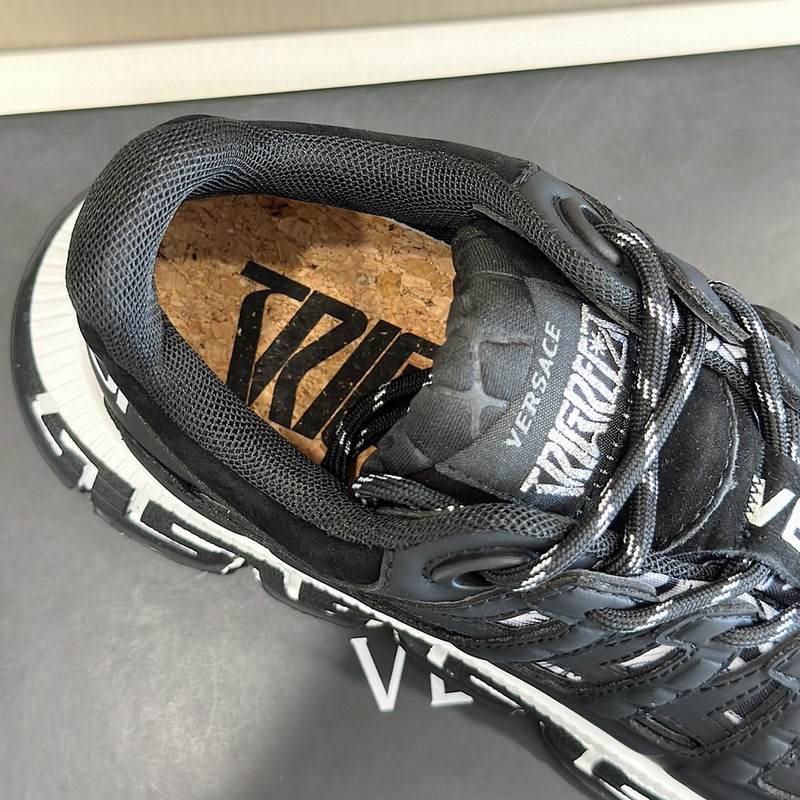 VERSACE Trigreca Low Top Sneaker
