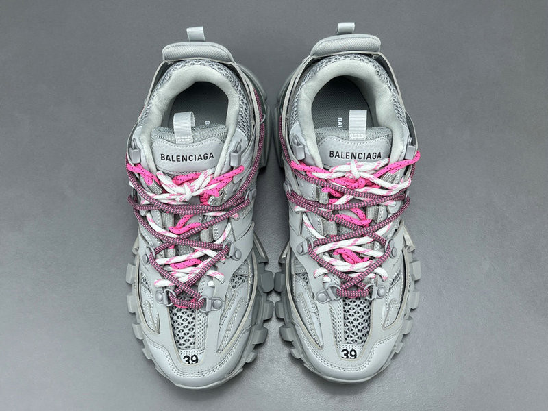 BALENCIAGA TRACK 800590 WTRHK 1013