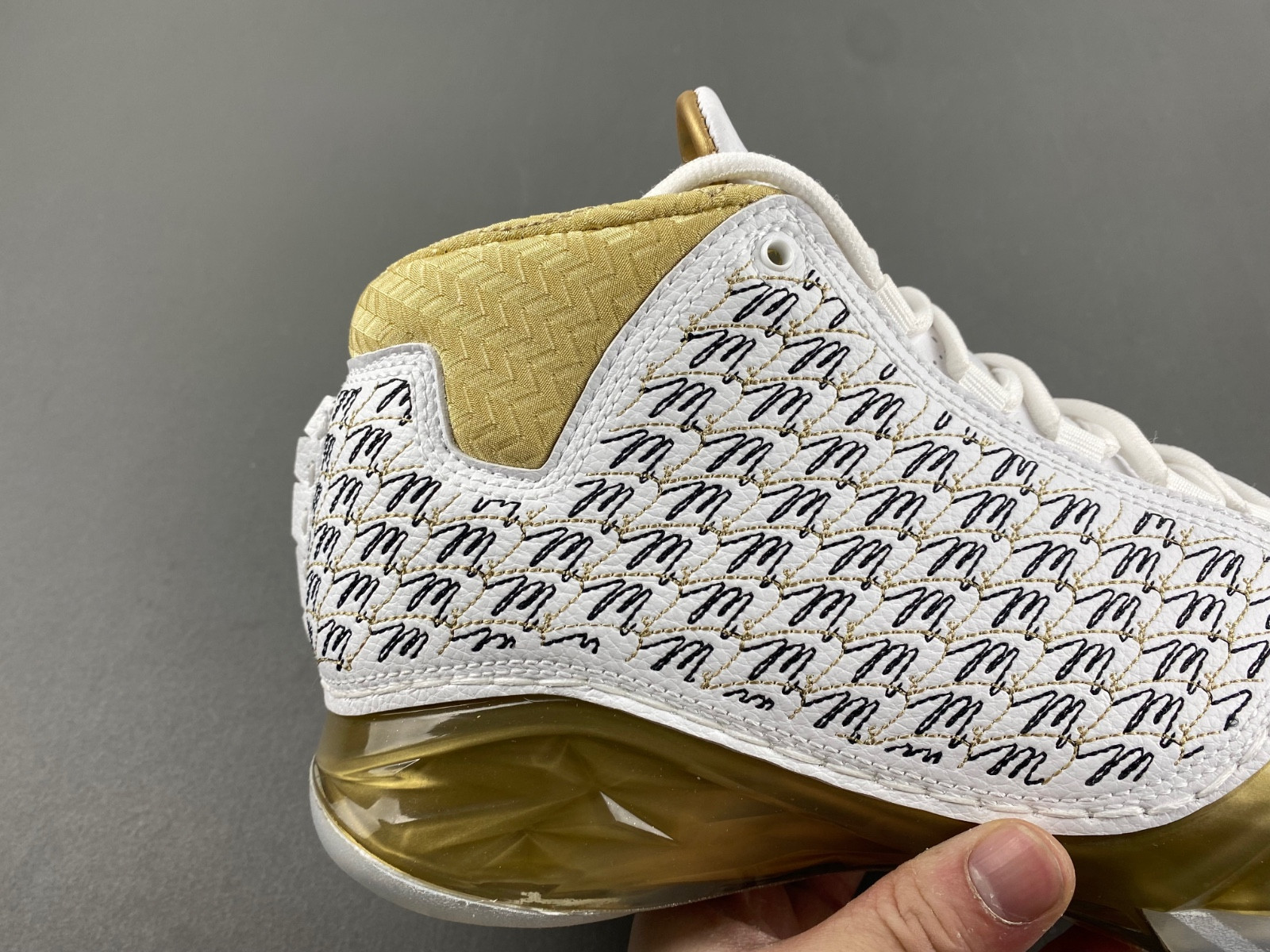 Air Jordan 23 Trophy Room White - 853336-123